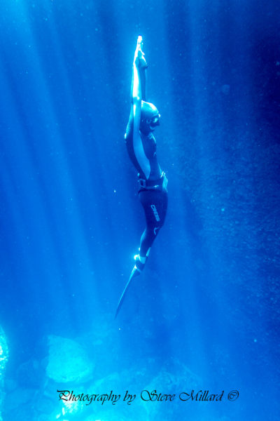 Monofin freediver